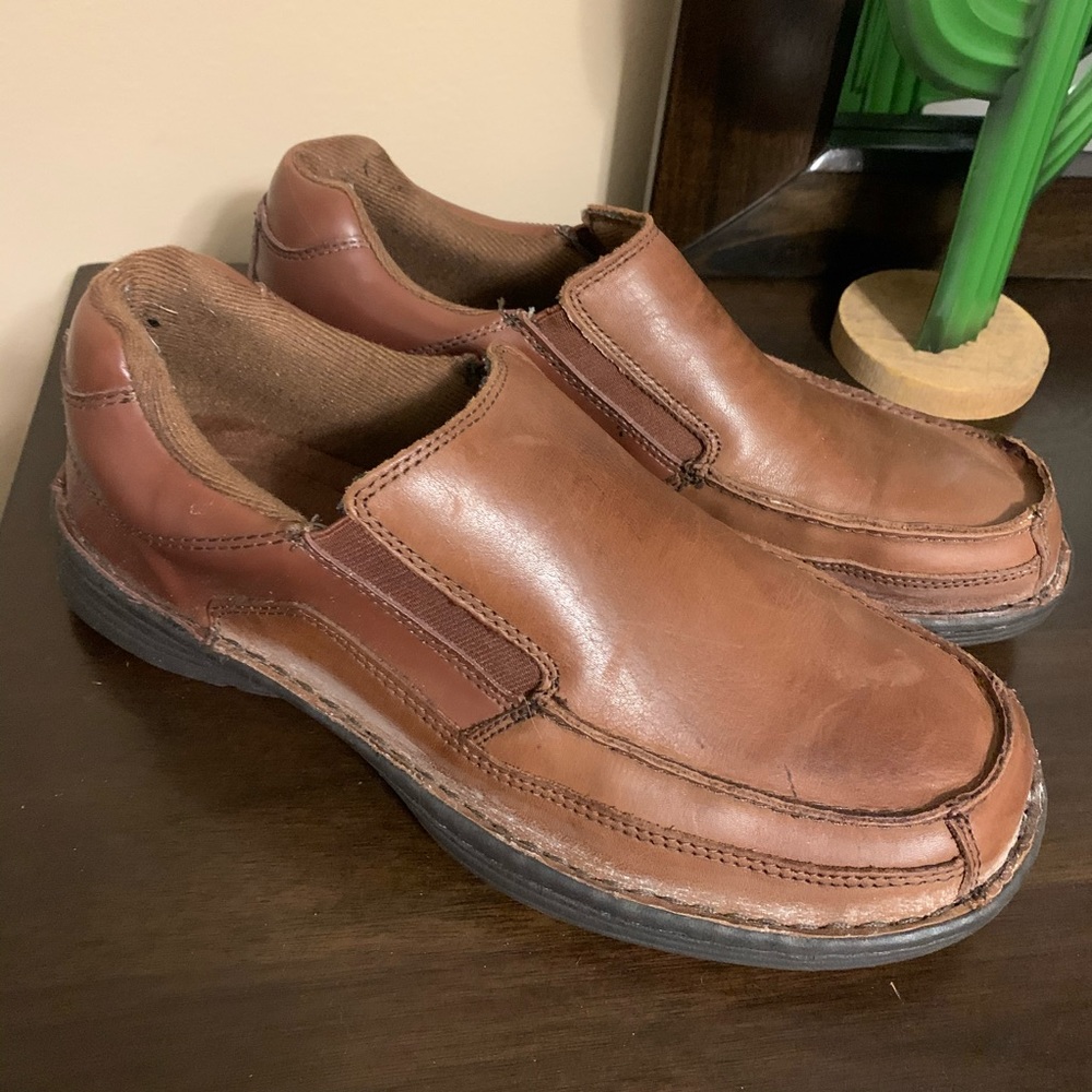 Dr Scholl’s leather loafers